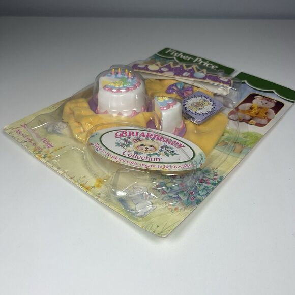 Vintage Fisher Price 1998 Briarberry Bear Birthday Set Outfit 71756 New - Picture 4 of 5